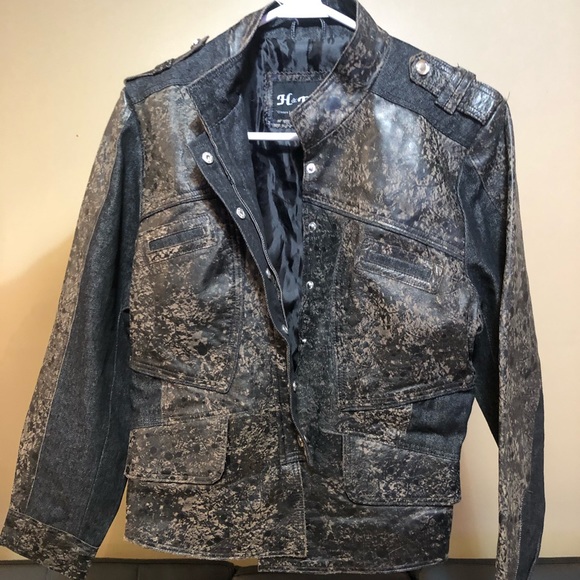 Jacket - Picture 1 of 4
